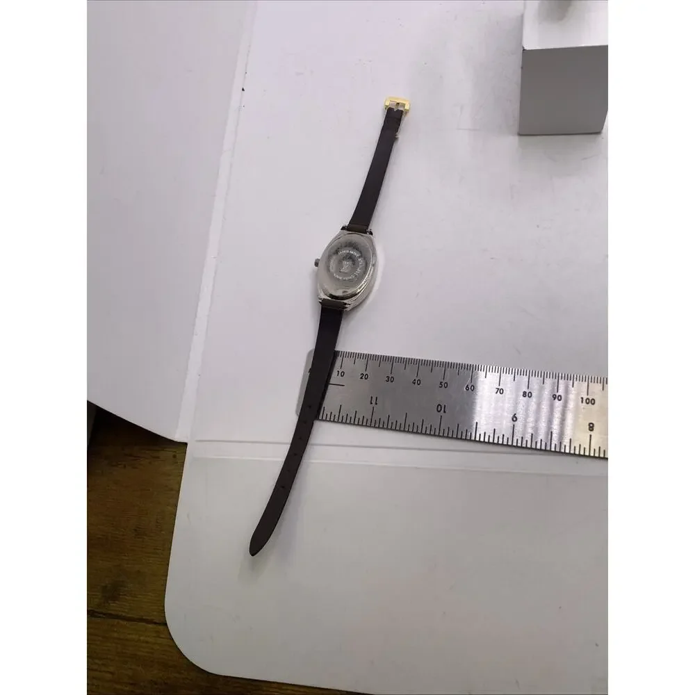Womens Rhinestone Oval Watch Works New Battery